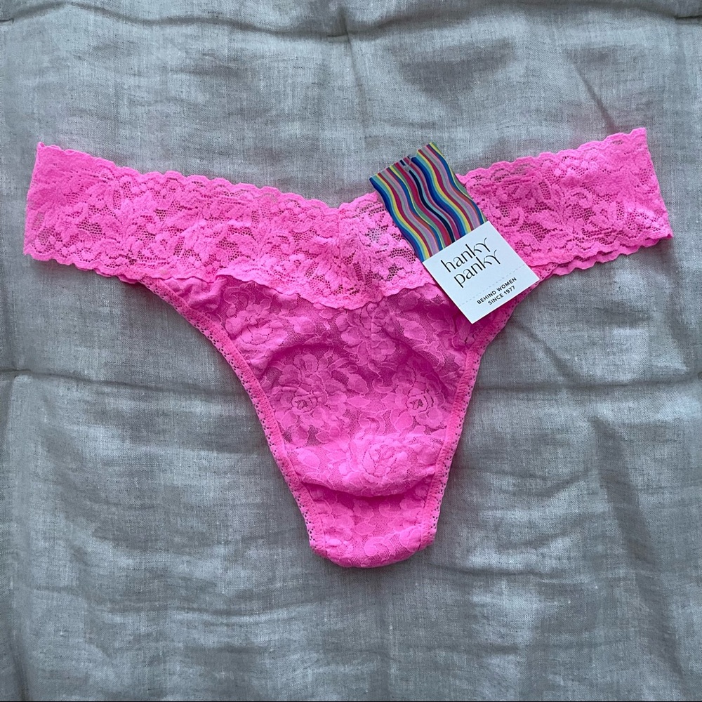 NWT Hanky Panky Signature Lace Original Rise Thong